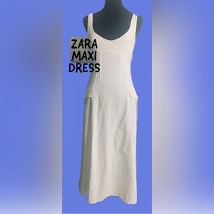 Beautiful ZARA Off White Maxi Dress—Size: small